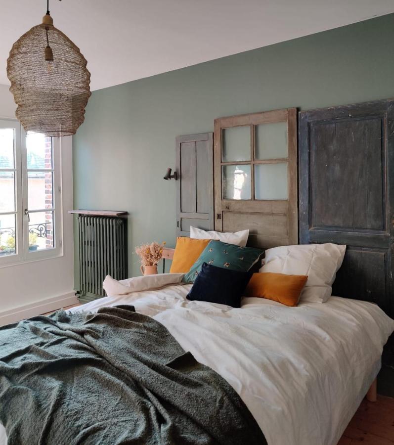 Maison Seize Preaux  Экстерьер фото