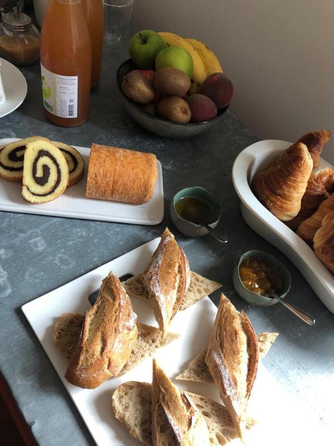 Maison Seize Preaux  Экстерьер фото