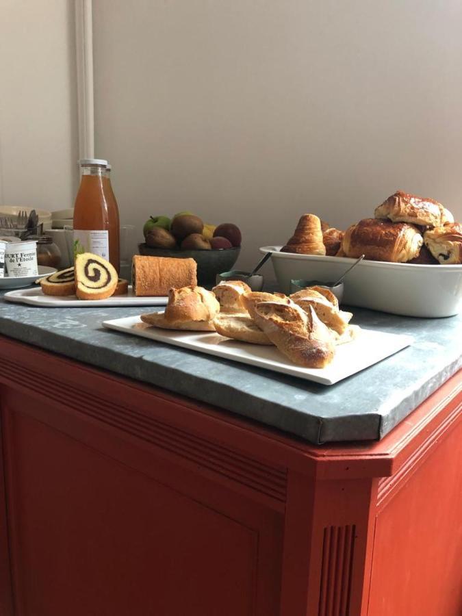 Maison Seize Preaux  Экстерьер фото